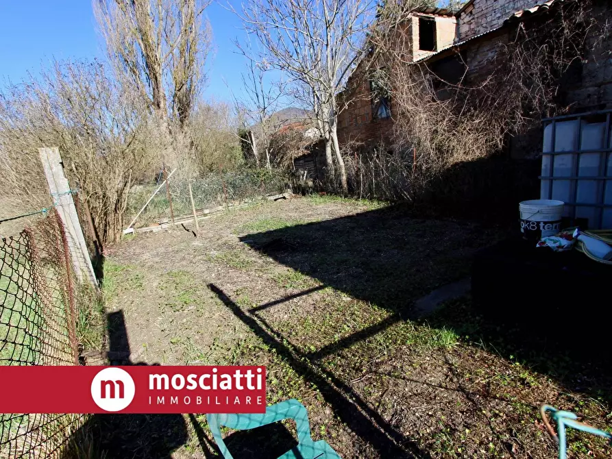 Immagine 5 di Casa indipendente in vendita  in Frazione Rocchetta Bassa a Fabriano
