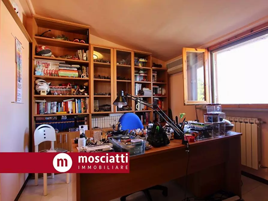 Immagine 12 di Villetta a schiera in vendita  in Via Aldo Moro 9 a Esanatoglia