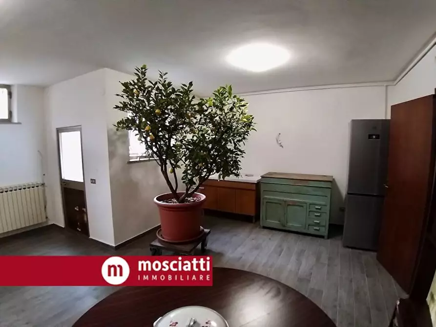 Immagine 18 di Villetta a schiera in vendita  in Via Aldo Moro 9 a Esanatoglia