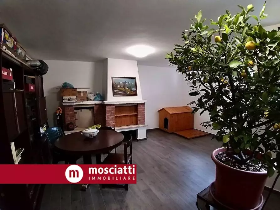 Immagine 19 di Villetta a schiera in vendita  in Via Aldo Moro 9 a Esanatoglia