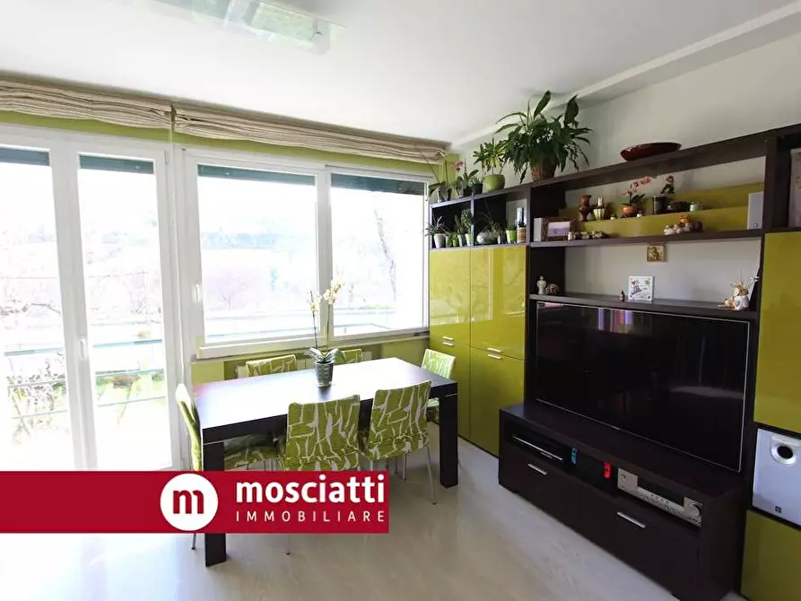 Immagine 5 di Appartamento in vendita  in Via IV Novembre 57 a Castelraimondo