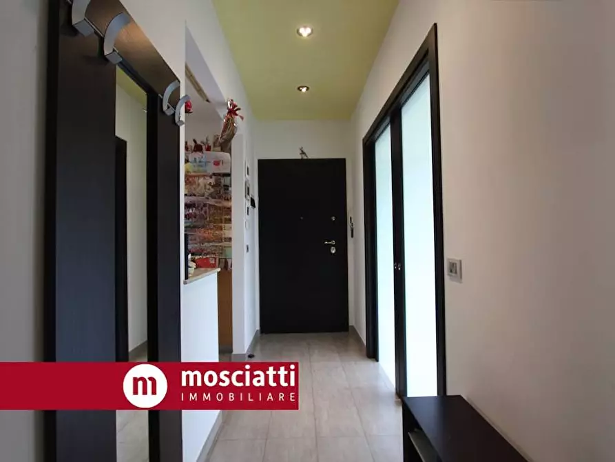 Immagine 7 di Appartamento in vendita  in Via IV Novembre 57 a Castelraimondo