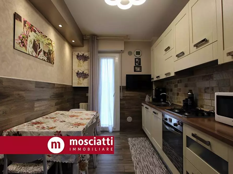 Immagine 6 di Appartamento in vendita  in Via Enrico Mattei 14 a Castelraimondo