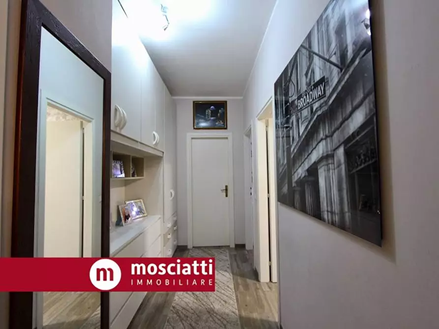 Immagine 10 di Appartamento in vendita  in Via Enrico Mattei 14 a Castelraimondo