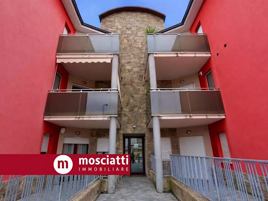 Immagine 2 di Appartamento in vendita  in Via Nannino Crescentini 3 a Esanatoglia