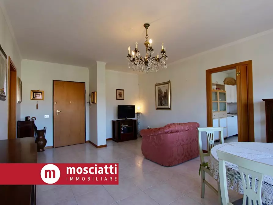 Immagine 3 di Appartamento in vendita  in Via Matteotti 46 a Esanatoglia