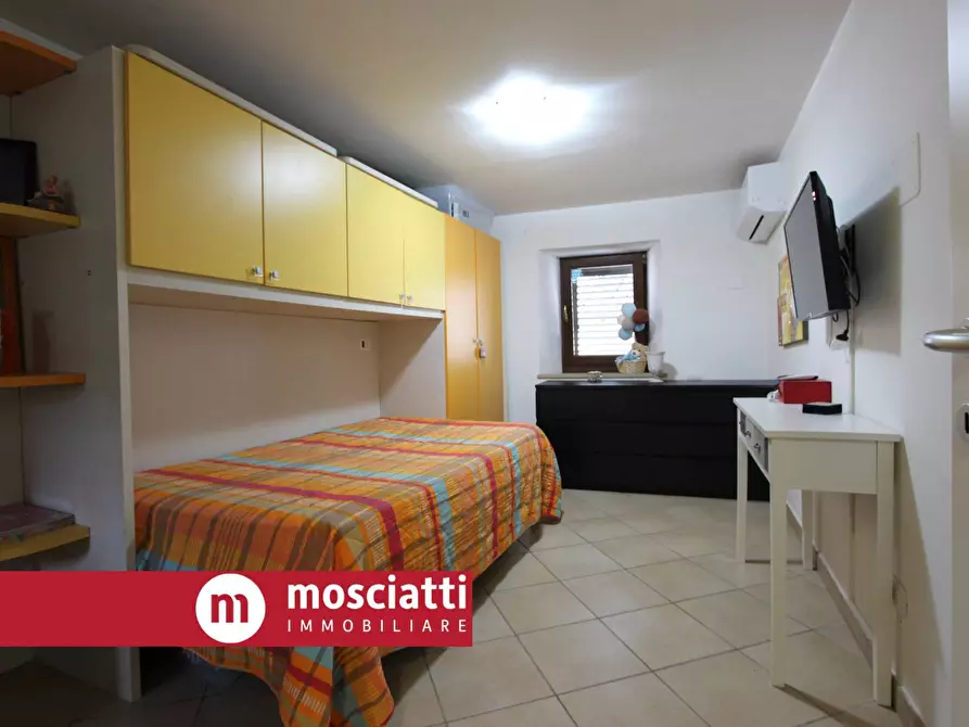 Immagine 6 di Casa indipendente in vendita  in Via San Rocco 8 a Esanatoglia