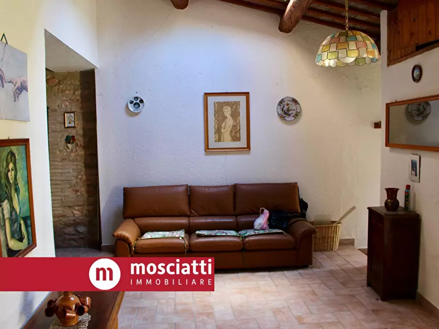 Immagine 2 di Casa indipendente in vendita  in Frazione Rastia a Esanatoglia