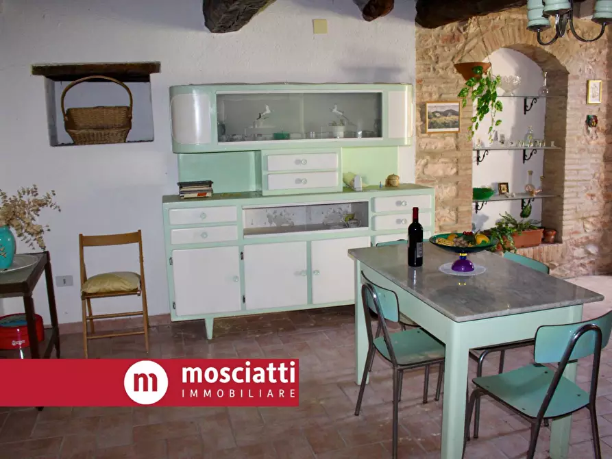 Immagine 5 di Casa indipendente in vendita  in Frazione Rastia a Esanatoglia