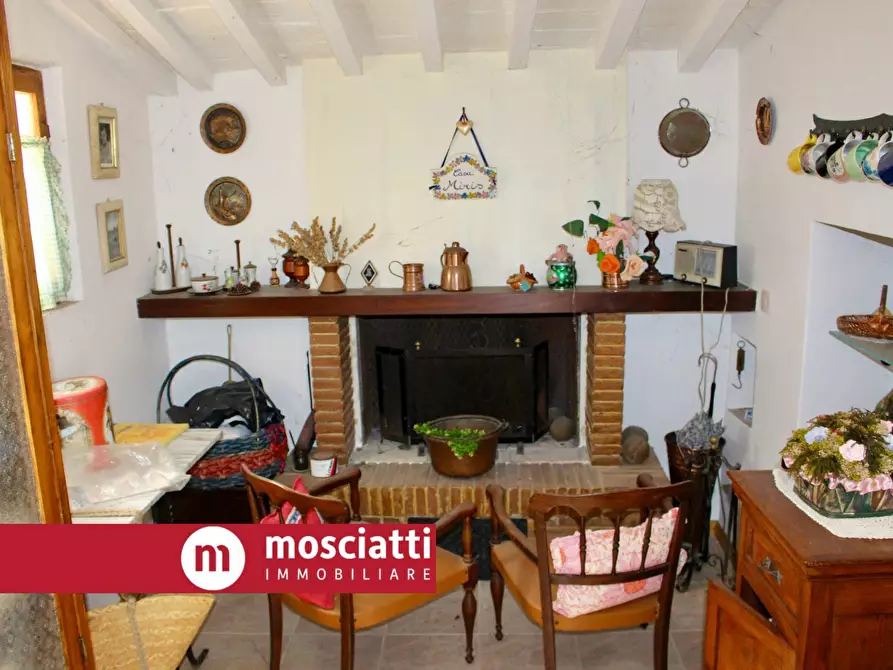 Immagine 3 di Casa indipendente in vendita  in Frazione Rastia a Esanatoglia