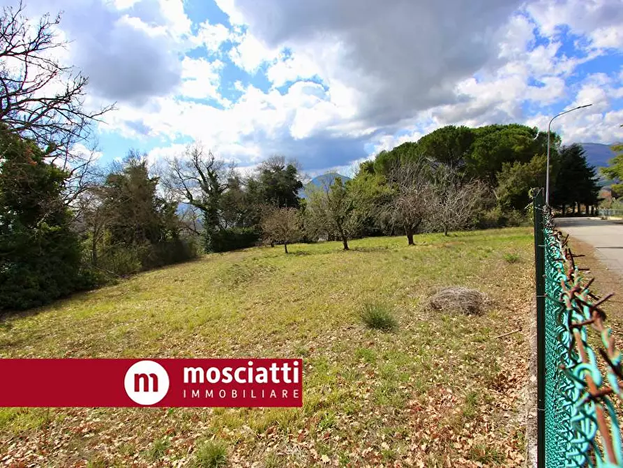 Immagine 2 di Terreno residenziale in vendita  in Località Collaiello a Castelraimondo