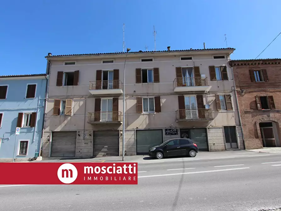 Immagine 1 di Appartamento in vendita  in Via Borgo Nazario Sauro 22 a Esanatoglia