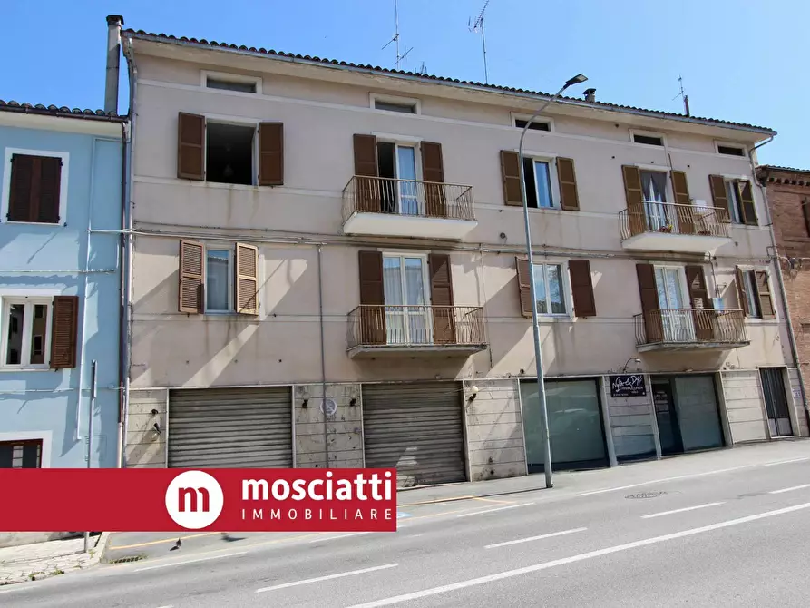 Immagine 2 di Appartamento in vendita  in Via Borgo Nazario Sauro 22 a Esanatoglia