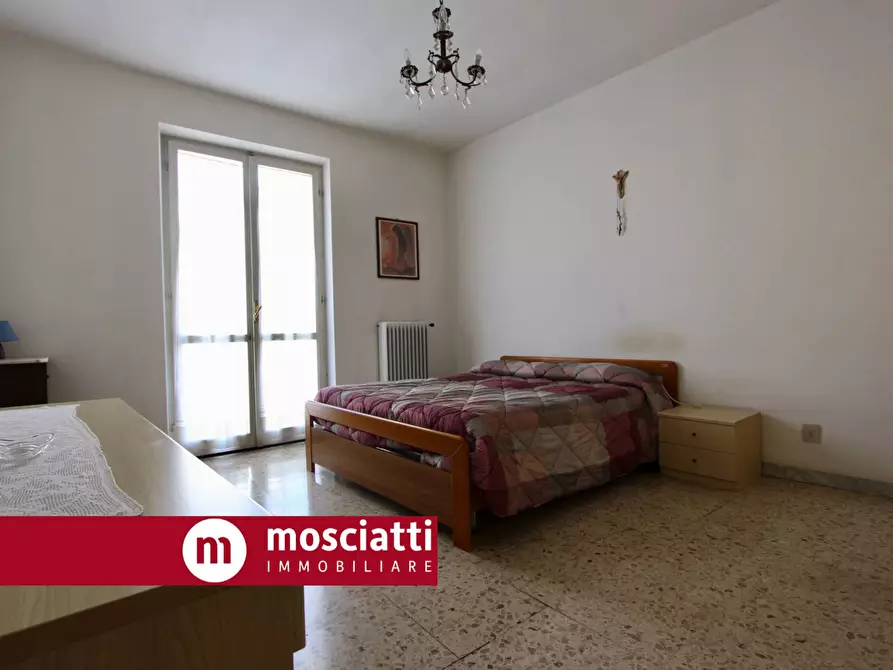 Immagine 8 di Appartamento in vendita  in Via Borgo Nazario Sauro 22 a Esanatoglia