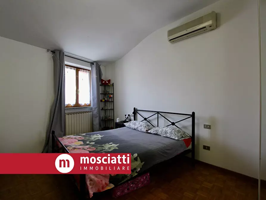 Immagine 7 di Casa indipendente in vendita  in Vicolo Case Bruciate 8 a Esanatoglia