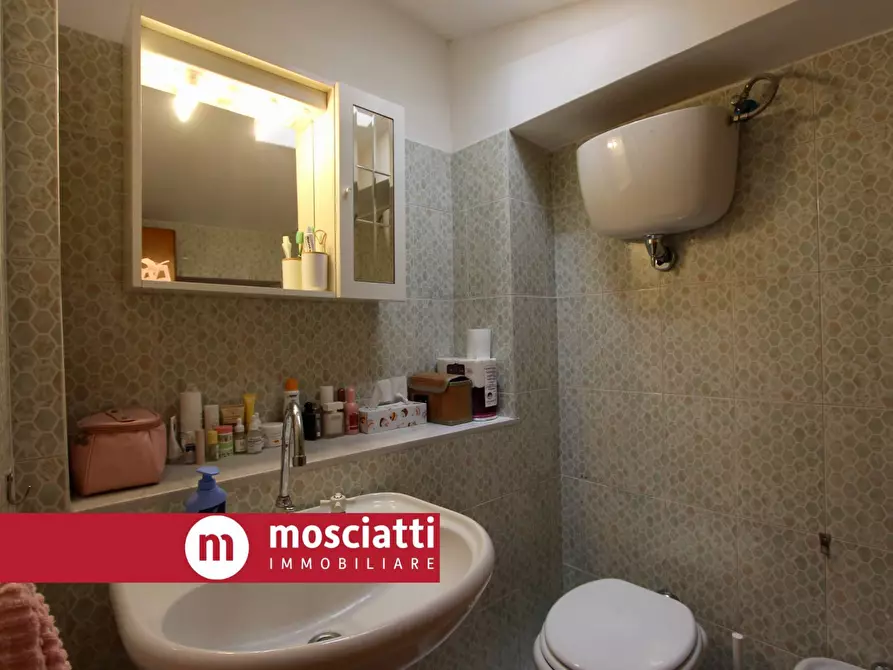 Immagine 9 di Casa indipendente in vendita  in Vicolo Case Bruciate 8 a Esanatoglia