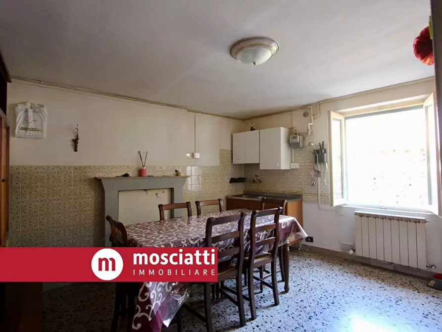 Immagine 2 di Casa indipendente in vendita  in Via Crocera S.Agostino 8 a Esanatoglia