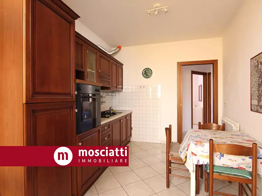 Immagine 1 di Appartamento in vendita  in Vicolo Orti 7 a Esanatoglia