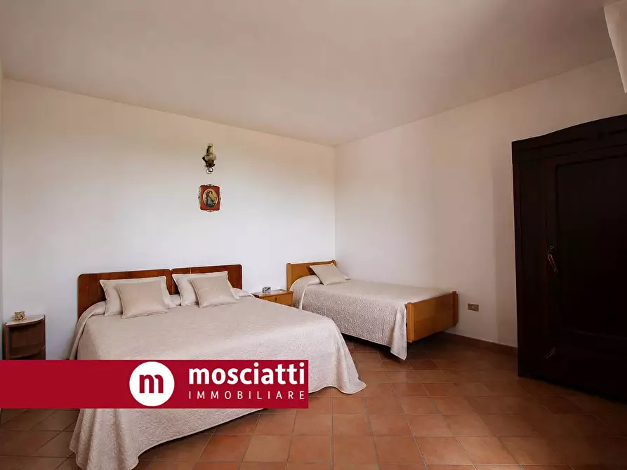 Immagine 8 di Casa indipendente in vendita  in Via Piane 92 a Esanatoglia