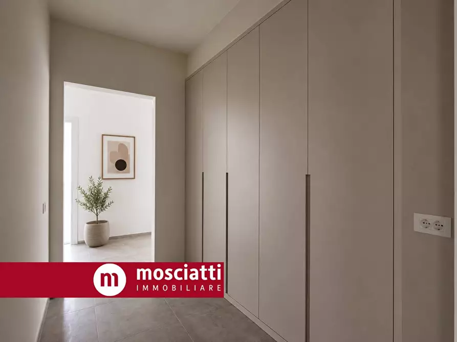 Immagine 9 di Appartamento in vendita  in Via Dante a Cerreto D'esi
