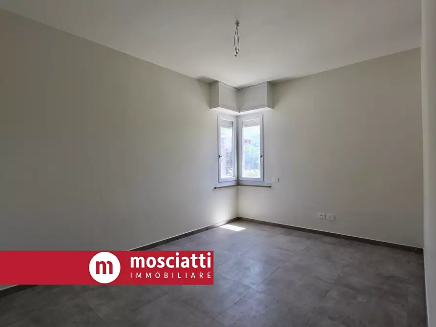 Immagine 11 di Appartamento in vendita  in Via Dante a Cerreto D'esi