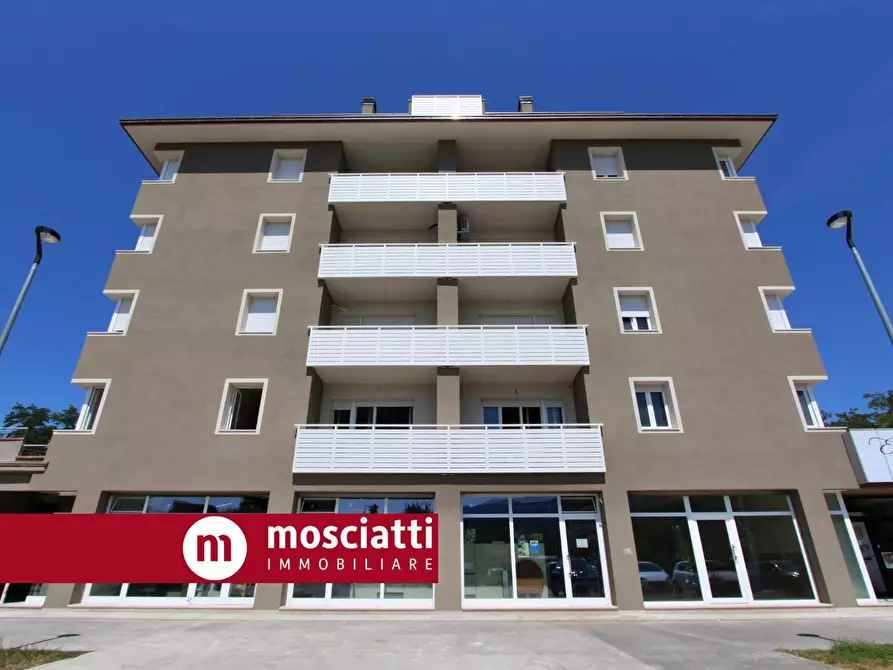 Immagine 15 di Appartamento in vendita  in Via Dante a Cerreto D'esi