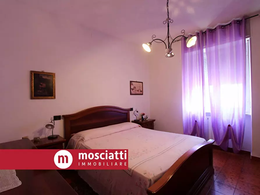 Immagine 11 di Casa indipendente in vendita  in Vocabolo II Passo Gabella 126 a Esanatoglia
