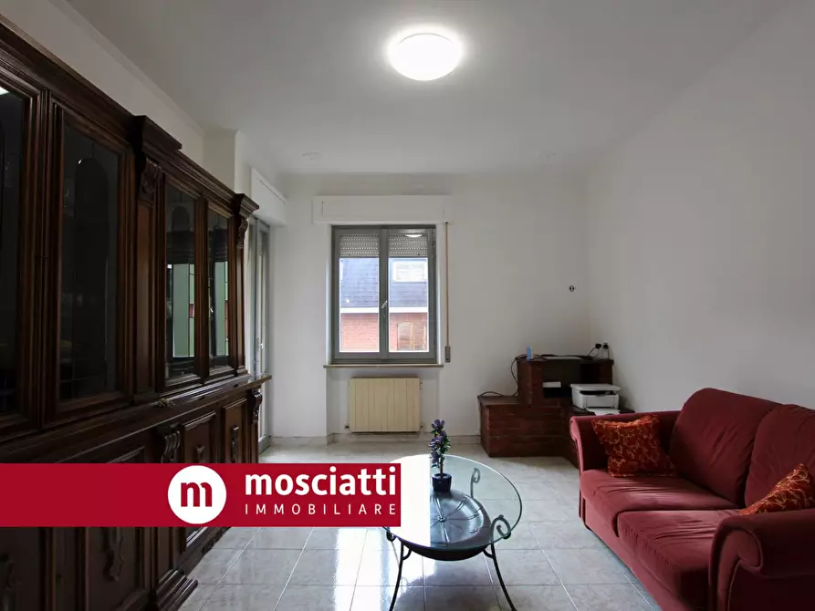 Immagine 5 di Appartamento in vendita  in Corso Italia 4 a Esanatoglia