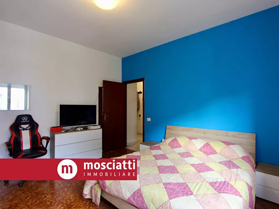 Immagine 12 di Appartamento in vendita  in Corso Italia 4 a Esanatoglia