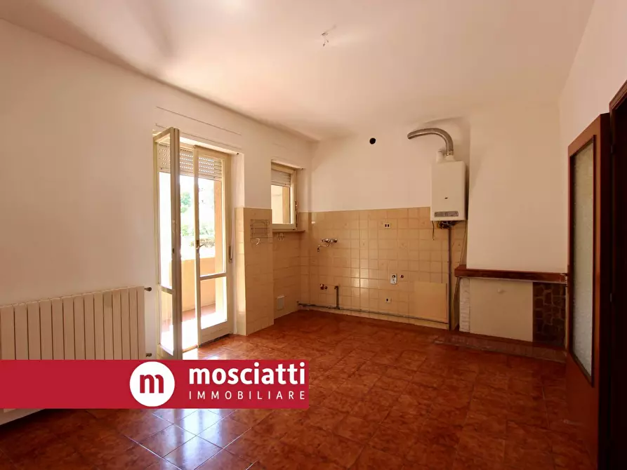 Immagine 9 di Appartamento in vendita  in Via Paris Scipione 8 a Esanatoglia