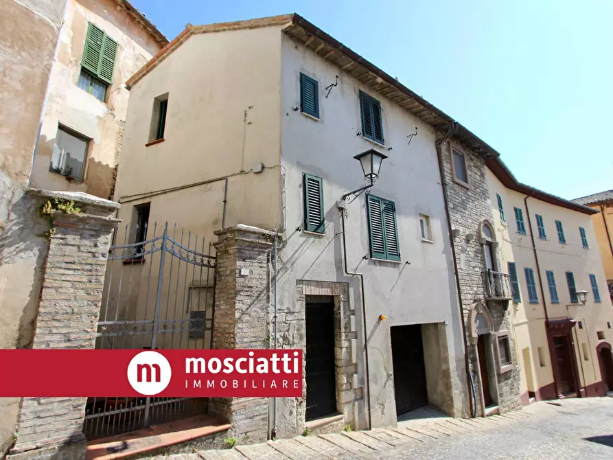 Immagine 4 di Casa indipendente in vendita  in Corso Vittorio Emanuele II 47 a Esanatoglia