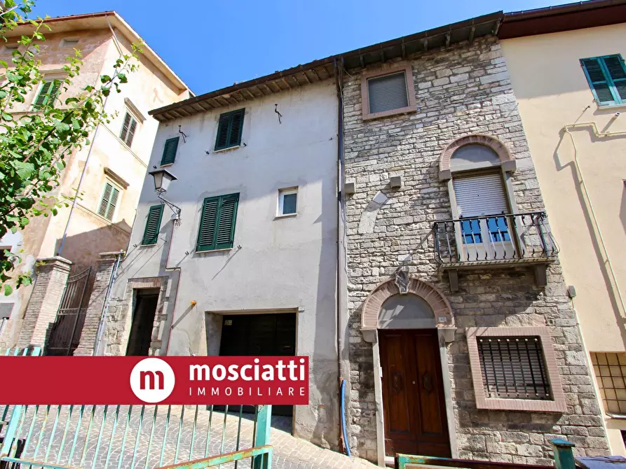 Immagine 5 di Casa indipendente in vendita  in Corso Vittorio Emanuele II 47 a Esanatoglia