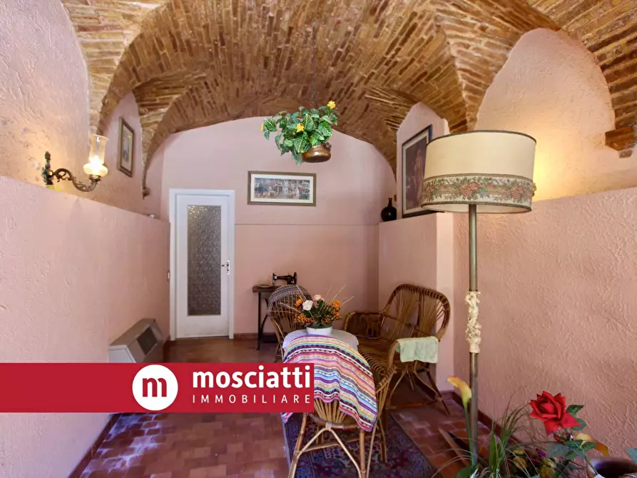 Immagine 9 di Casa indipendente in vendita  in Corso Vittorio Emanuele II 47 a Esanatoglia