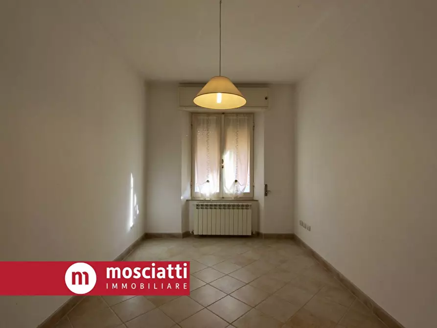 Immagine 14 di Appartamento in vendita  in Via Gentile Da Fabriano a Esanatoglia