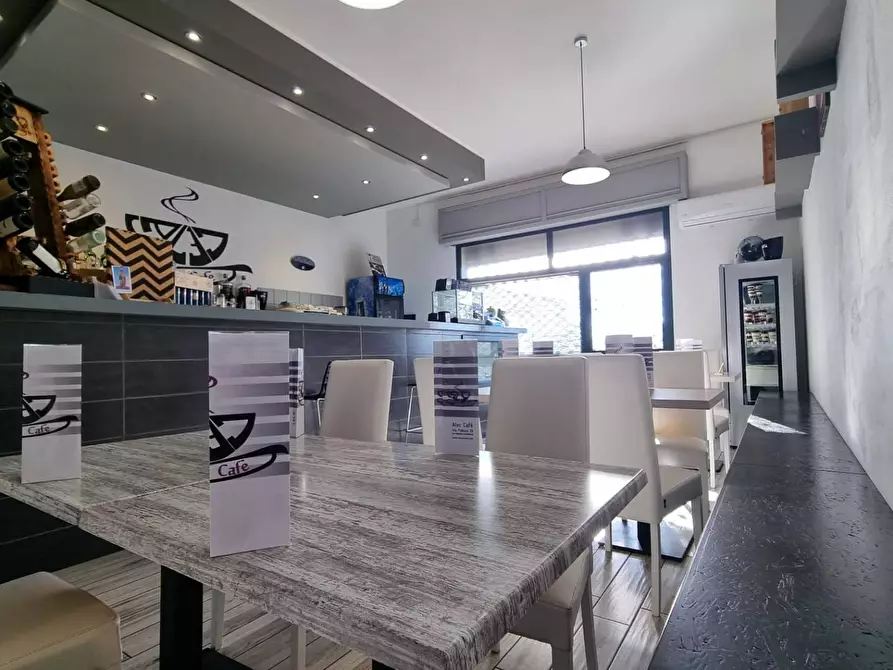 Immagine 3 di Attività commerciale in vendita  in Via Roma a Gonnesa