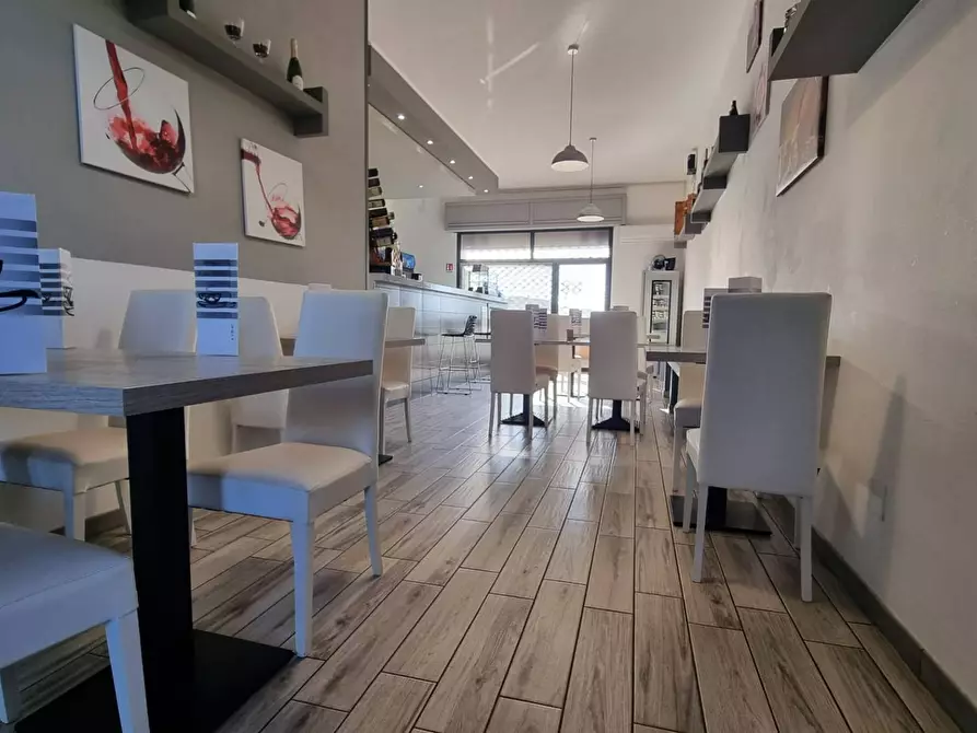 Immagine 4 di Attività commerciale in vendita  in Via Roma a Gonnesa
