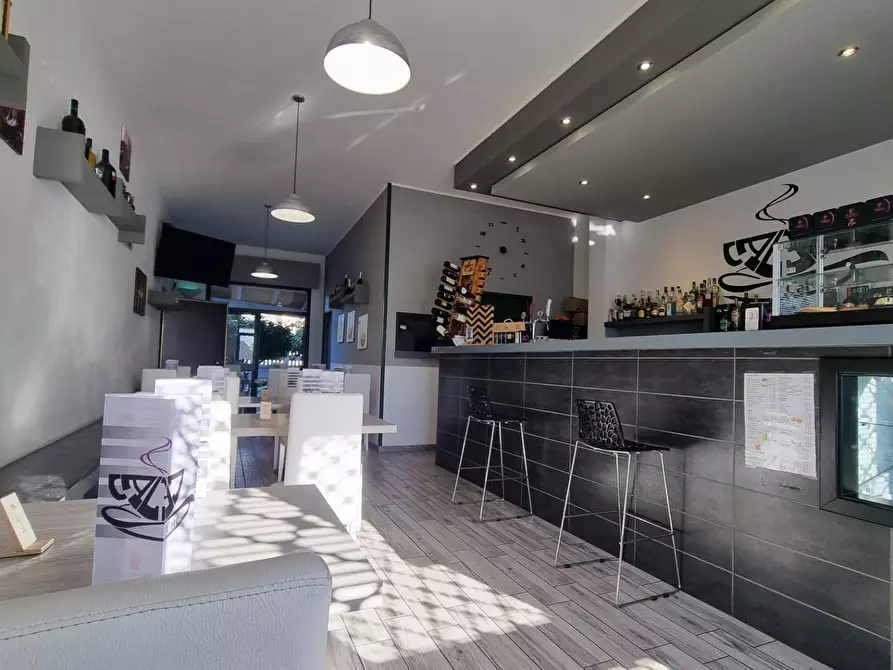 Immagine 6 di Attività commerciale in vendita  in Via Roma a Gonnesa