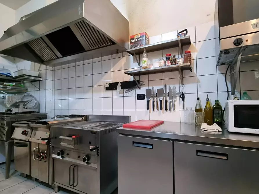 Immagine 10 di Attività commerciale in vendita  in Via Roma a Gonnesa