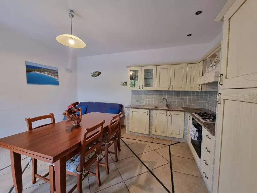 Immagine 4 di Casa indipendente in vendita  in Via Delle Margherite a Gonnesa