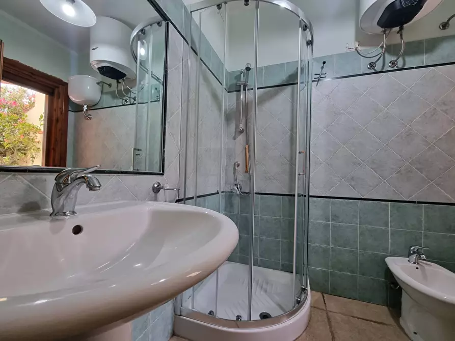 Immagine 7 di Casa indipendente in vendita  in Via Delle Margherite a Gonnesa