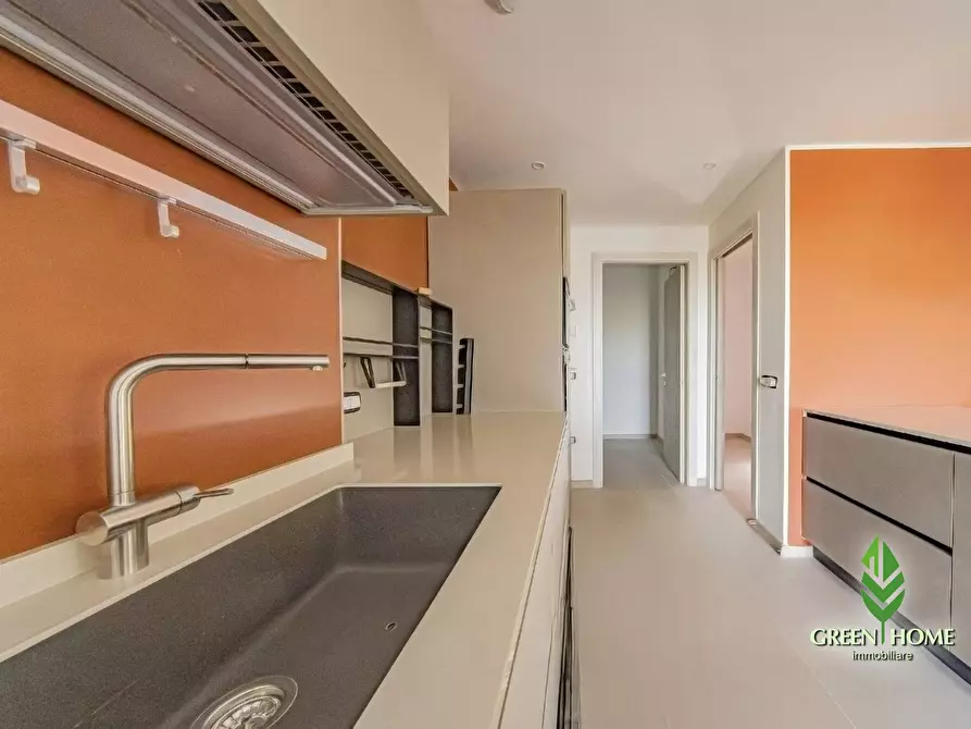 Immagine 9 di Villa in vendita  in Via Mandrolisai a Quartu Sant'elena