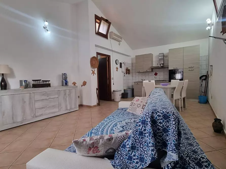 Immagine 2 di Casa indipendente in vendita  in Via Roma a Teulada