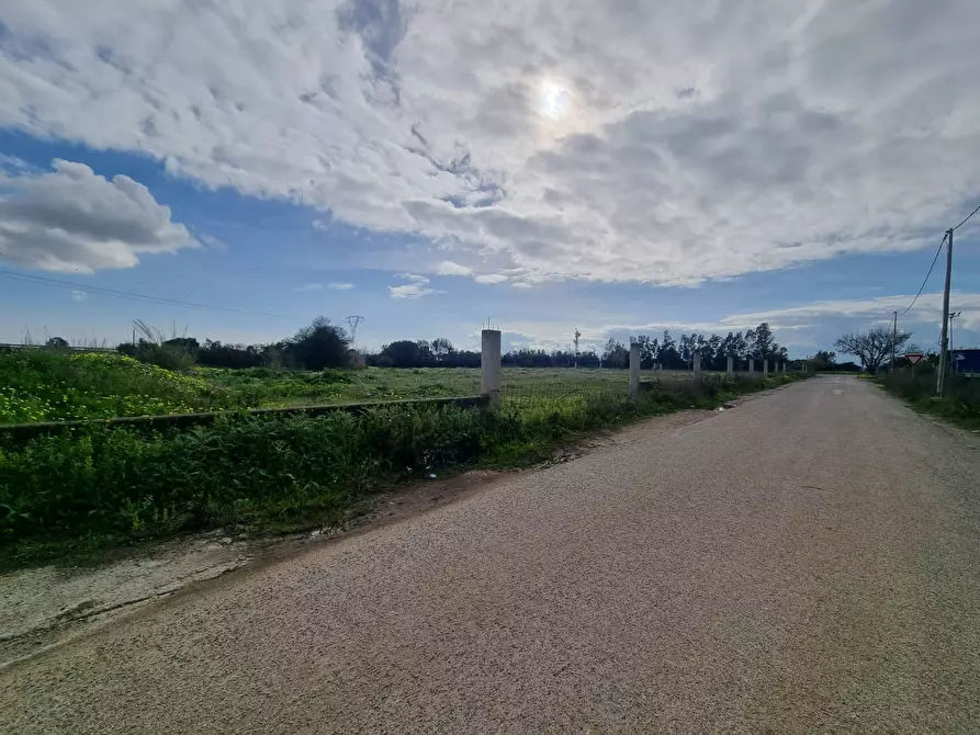 Immagine 1 di Terreno residenziale in vendita  in SS 131 a Sestu