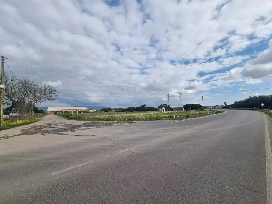 Immagine 5 di Terreno residenziale in vendita  in SS 131 a Sestu