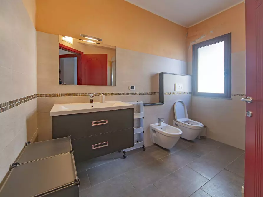 Immagine 9 di Casa indipendente in vendita  in Via Oristano a Sinnai