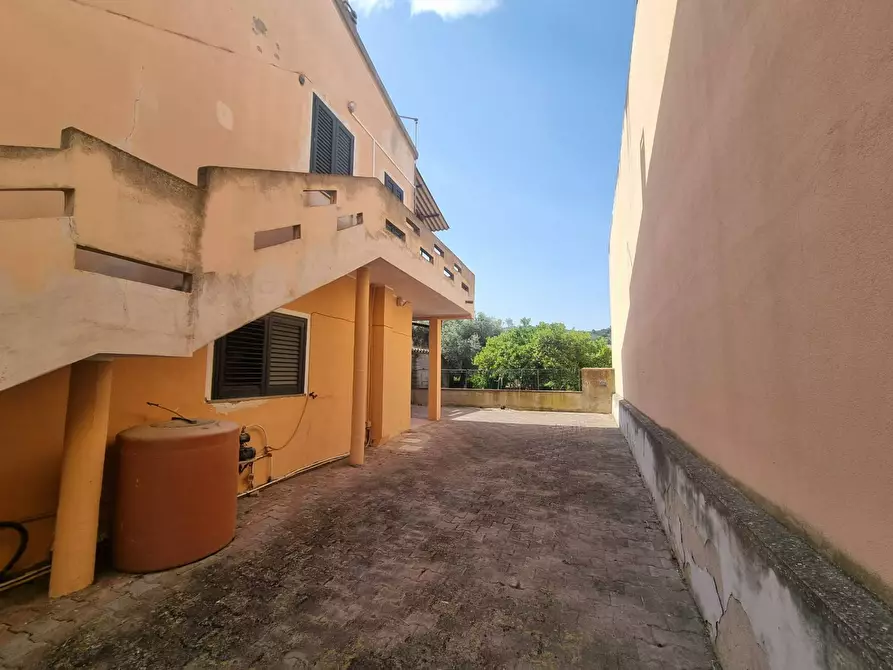 Immagine 11 di Casa indipendente in vendita  in Via San Pietro a Gonnesa