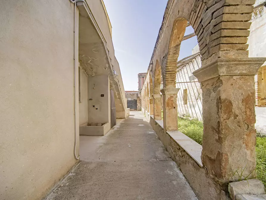 Immagine 17 di Casa indipendente in vendita  in Via Oristano a Sinnai