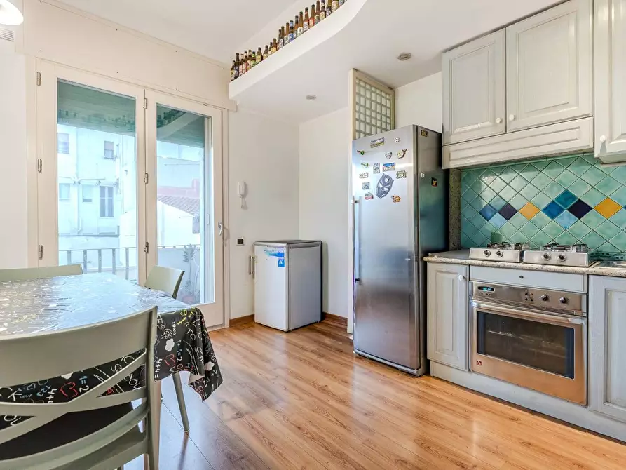 Immagine 2 di Appartamento in vendita  in Via Sant'Eulalia a Cagliari