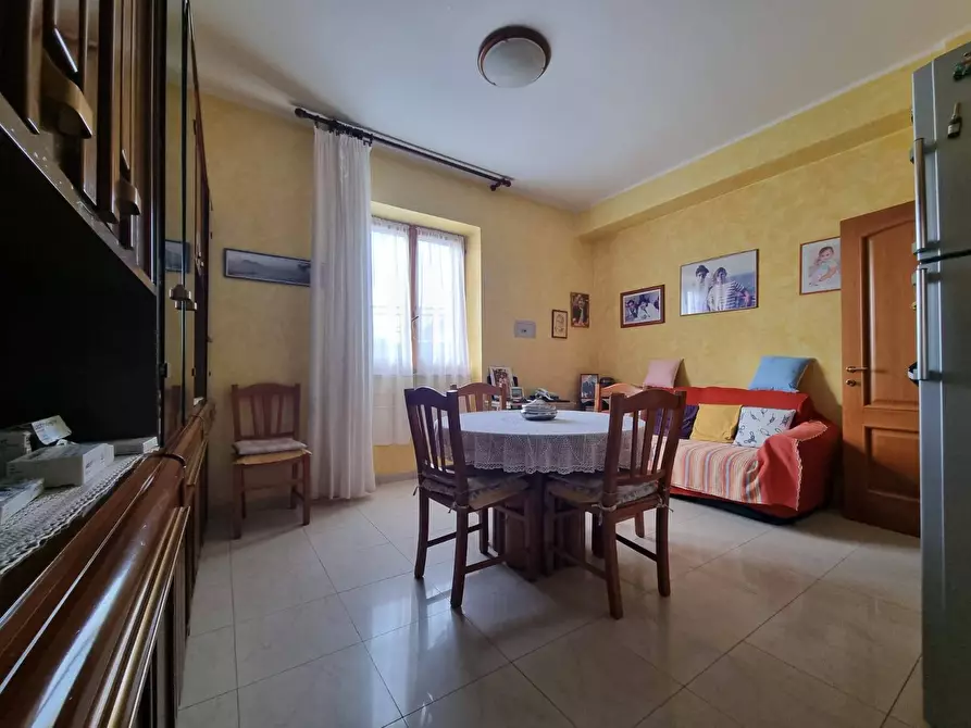 Immagine 2 di Appartamento in vendita  in Via Campidano a Carbonia