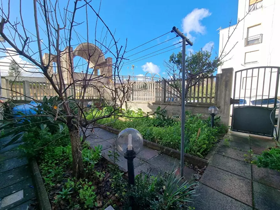 Immagine 14 di Appartamento in vendita  in Via Campidano a Carbonia